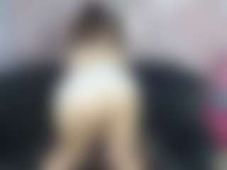 Oliviia-Ch's Live Sex Cam Show