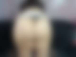 Live cam show with Oliviia-Ch - Hairy Pussy on xxxlivecams.org
