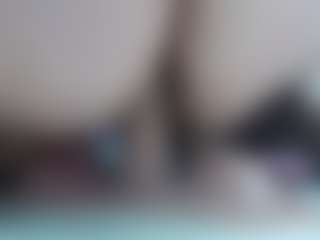 Live cam show with Oliviia-Ch - Mature on camwithhim.com