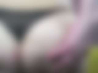 Live cam show with Oliviia-Ch - Public Red Hair on camwithhim.com