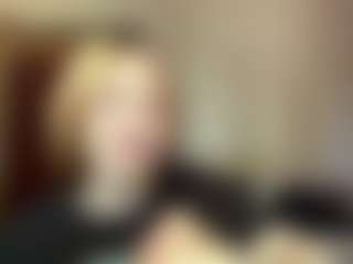 Live cam show with RinaCalderi - Genital Piercings on Streamer API