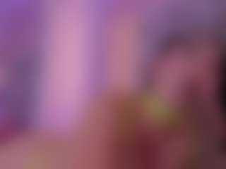 Live cam show with Samantha Pardo - Thin on chickslive.net