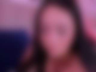 Live cam show with Samantha Pardo - Thin on AdultVida.com