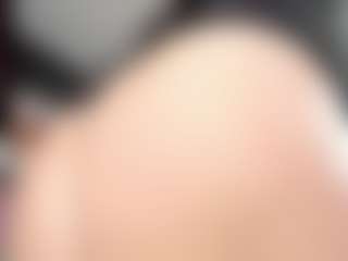 Live cam show with Scarlet - Tittyfuck on xxxlivecams.org