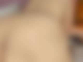 Scarlet's Live Sex Cam Show
