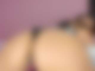 Live cam show with Scarlet - Control on Camsoda