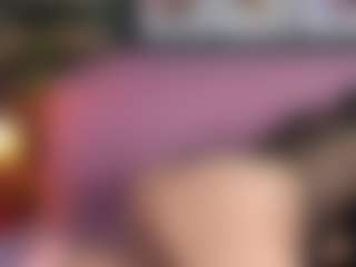 Scarlet's Live Sex Cam Show