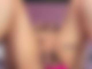 Scarlet's Live Sex Cam Show