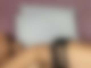 Scarlet's Live Sex Cam Show