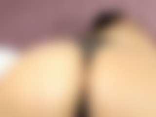 Live cam show with Scarlet - Curvy Latina on Soda Cam | colombia