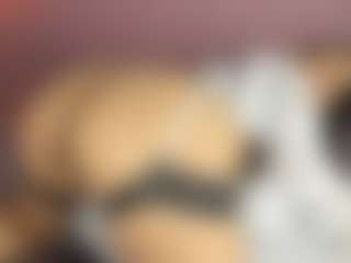 Scarlet's Live Sex Cam Show