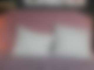 Scarlet's Live Sex Cam Show
