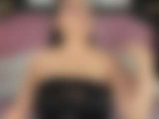 Scarlet's Live Sex Cam Show