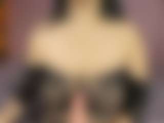 Scarlet's Live Sex Cam Show