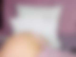 Scarlet's Live Sex Cam Show
