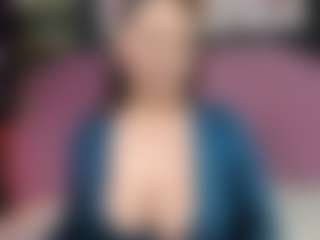 Scarlet's Live Sex Cam Show