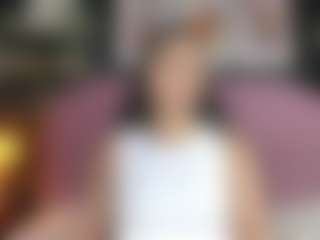 Live cam show with Scarlet - Role Play on CamClone