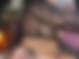 Scarlet's Live Sex Cam Show