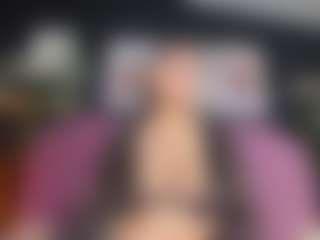 Scarlet's Live Sex Cam Show