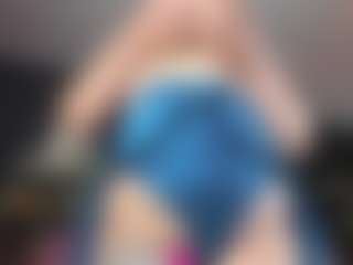 Scarlet's Live Sex Cam Show