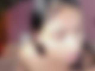Scarlet's Live Sex Cam Show