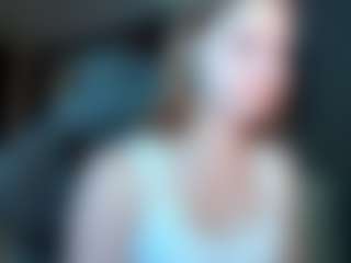 Live cam show with Elizabeth - College on ObeyMaria