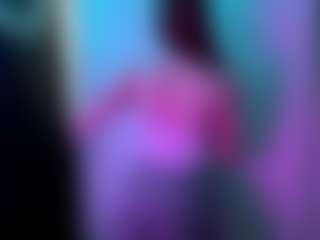 Live cam show with Elizabeth - Green Eyes on Camsoda