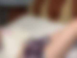 Live cam show with Elizabeth - Dildo Or Vibrator on Camiplay Live