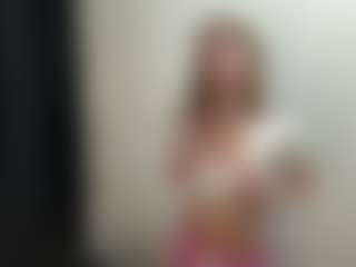 Live cam show with Elizabeth - Athletic Teen (18+) on Fling VIP Chat