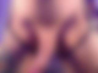 Live cam show with TamaraGyal - Brown Eyes on AdultVida.com
