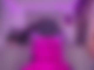 Live cam show with TamaraGyal - Smoking on crypto-cams