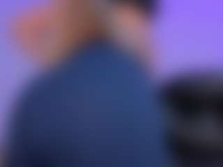 Live cam show with LEXIE WAYNE - Blonde Hair Dildo on Camiplay Live