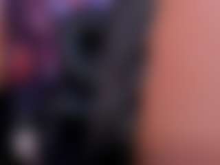 Live cam show with LEXIE WAYNE - Blonde Hair Petite on CamwithHer