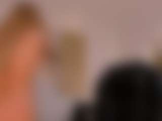 Live cam show with LEXIE WAYNE - Fingers on Uber Horny