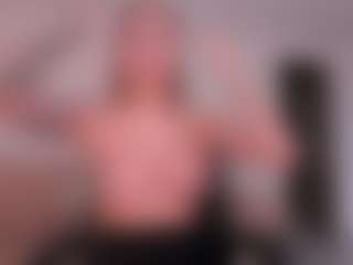 Live cam show with LEXIE WAYNE - Blonde Hair on Camsoda