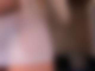 Live cam show with LEXIE WAYNE - Petite on galaxygirlnitro.com