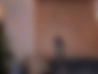 Live cam show with LEXIE WAYNE - Blonde Hair Petite on sexylive.show
