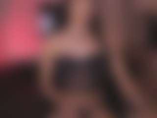 Live cam show with andreamagic - Young Adult on Mixed Magazine Live