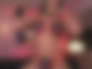 Live cam show with andreamagic - Brown Eyes on Uber Horny