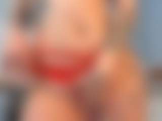 Live cam show with CathrynChladek - Green Eyes on Pornisteam.com