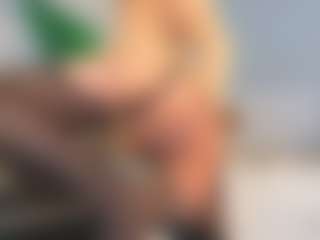 Live cam show with CathrynChladek - Mature on https://playwithruby.com