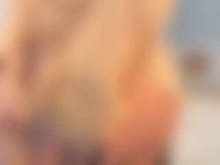 Live cam show with CathrynChladek - Moaning on hrnylive.com