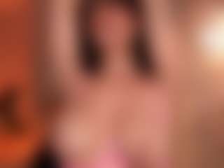 Live cam show with EleanorPark - Thin on Camming Site
