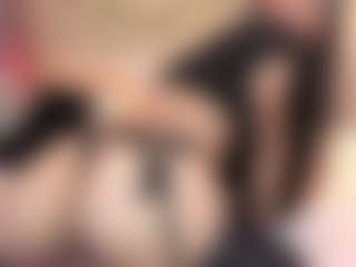Live cam show with EleanorPark - Camel Toe on camwithhim.com