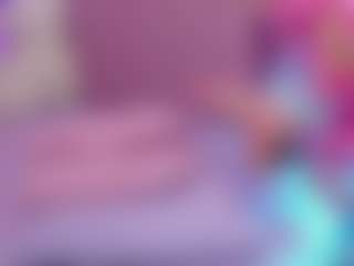 Live cam show with EleanorPark - Camel Toe on Dolls Live