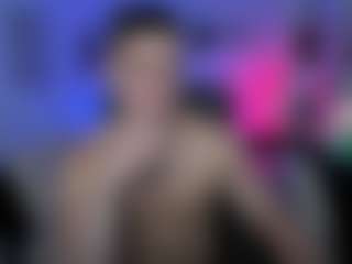Live cam show with emmanuel-shine - Facial Piercings on Gym Cam Girls