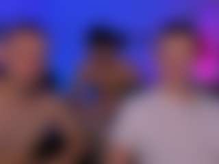 Live cam show with emmanuel-shine - Colombia on Milfs Live