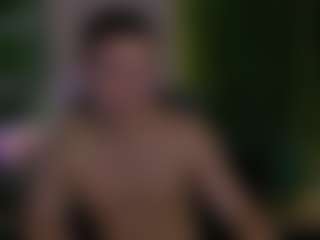 Live cam show with emmanuel-shine - Tease on TeamSkeetLive