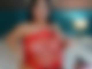 LunnaMoretti's Live Sex Cam Show