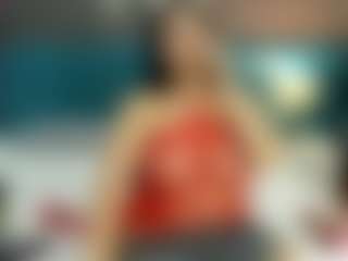 Live cam show with LunnaMoretti - Shower on Chatstar